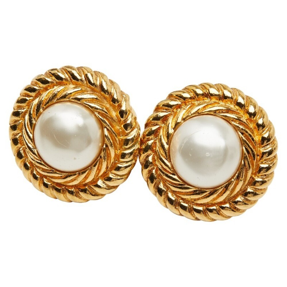 CHANEL Gold Pearl Earrings